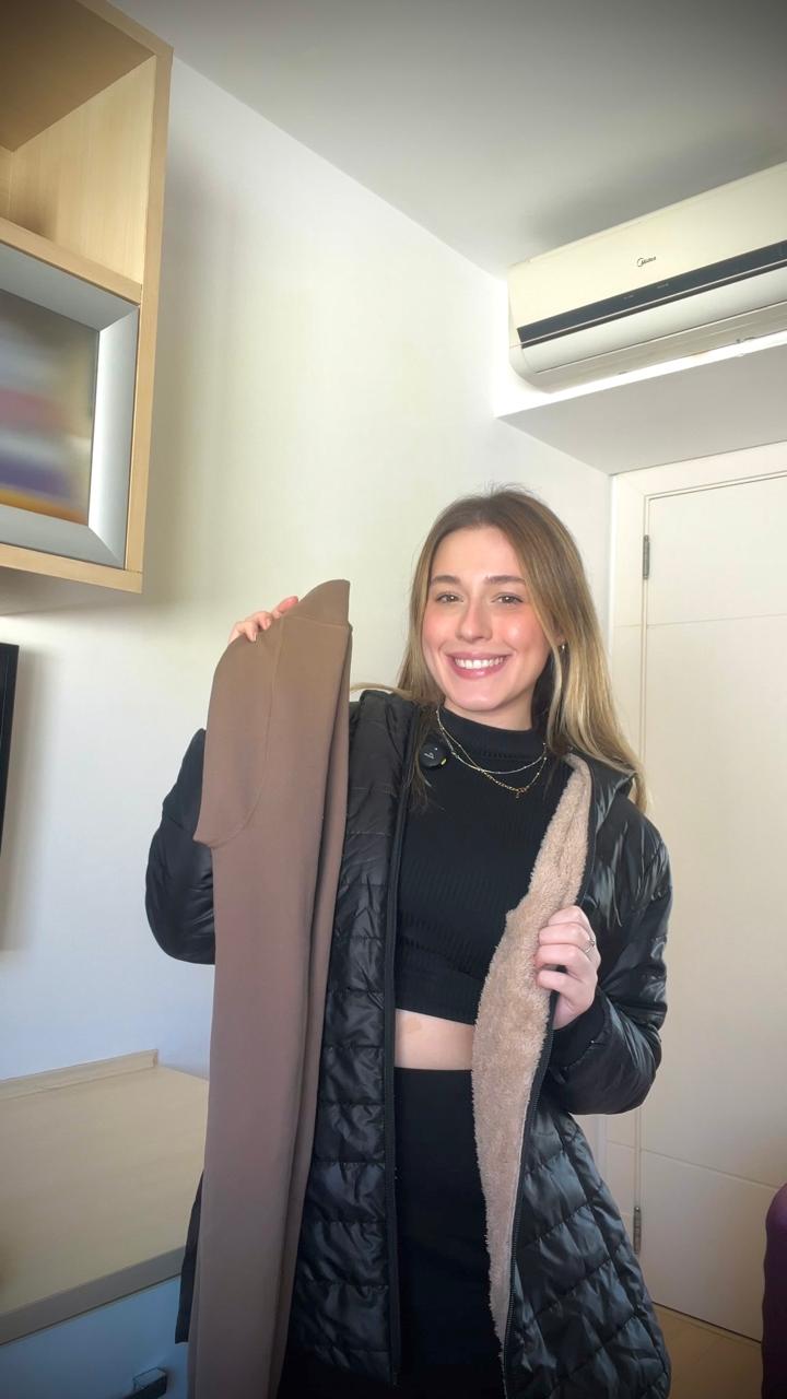 KIT JAQUETA FEMININA PELUCIADA + (MEIA CALÇA DE BRINDE)