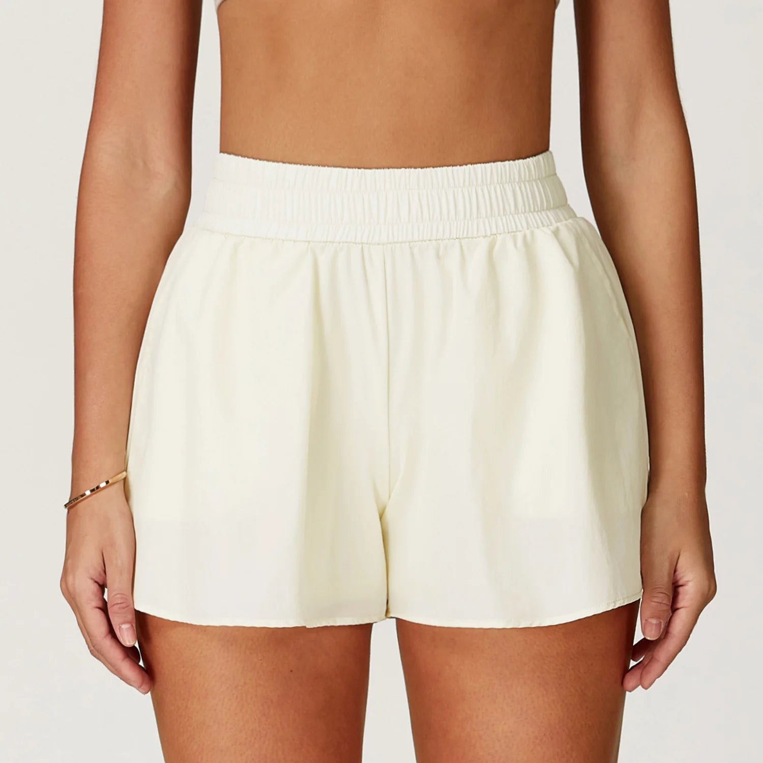 SHORT MOVE WEAR